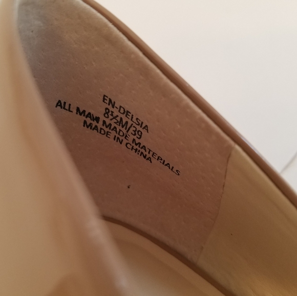 Enzo Angiolini  Faux Patent Leather Stilleto High Heels Taupe/Nude Size 8.5 - Picture 11 of 16